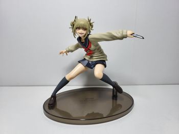 Figurine My Hero Academia Toga Himiko – Alliance Des Super-Vilains