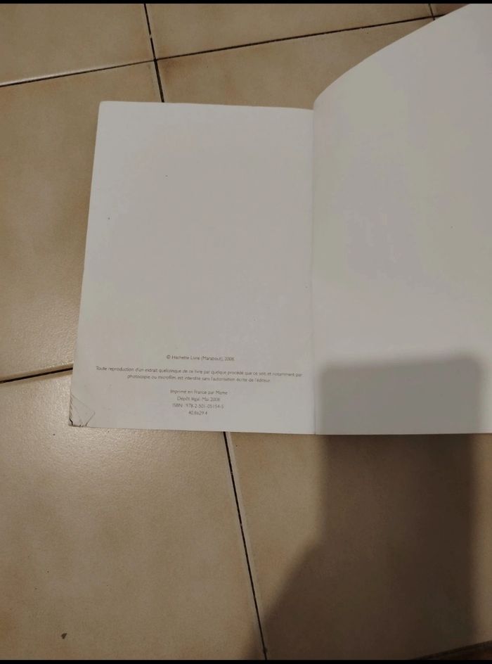 Livre l'éveil des tout petits - photo numéro 3