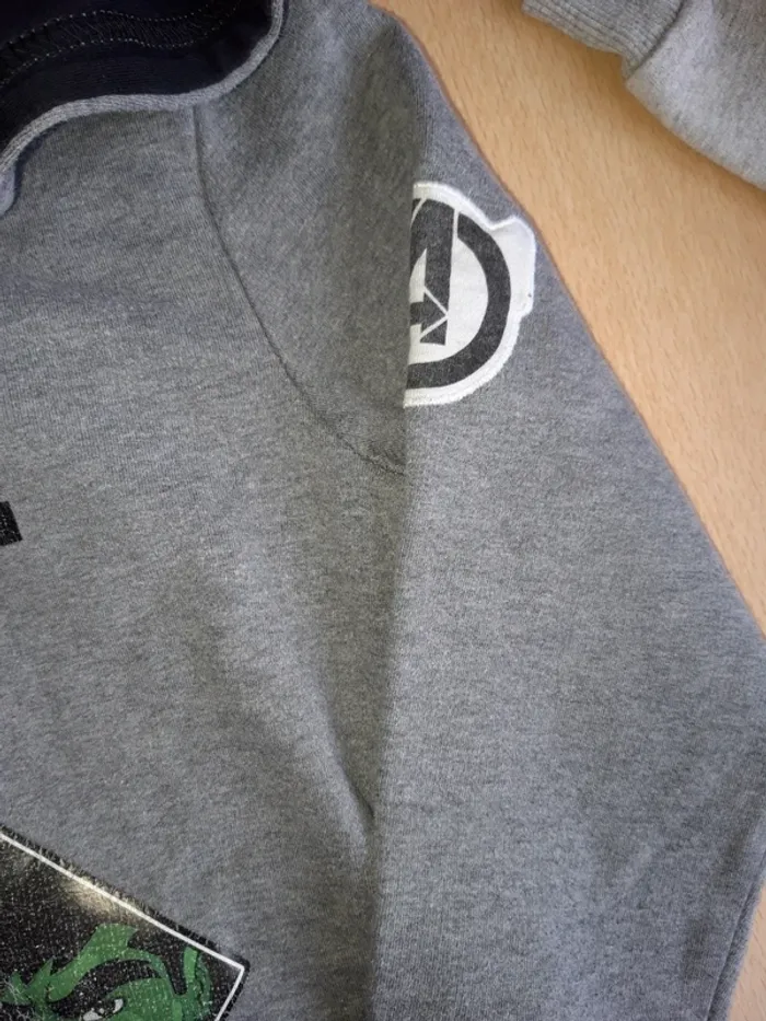 Sweatshirt marvel avengers 8 ans - photo numéro 3