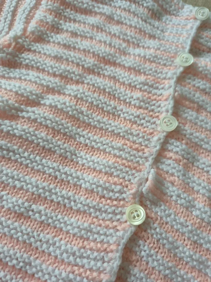 Pull rayé rose - photo numéro 3