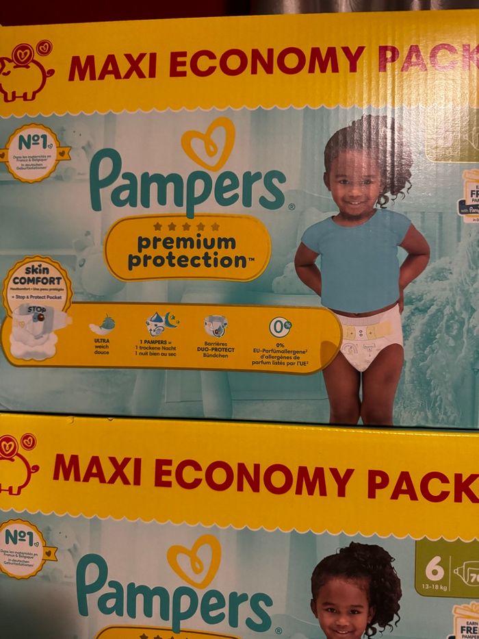 Lot de deux garçons de Couche, Pampers premium taille 6 ( 140 couches )