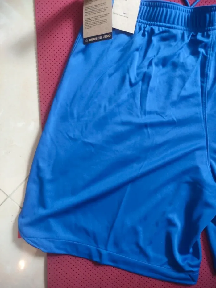 Short de foot France, Nike Authentique Officiel taille Adulte XL Slim, Neuf - photo numéro 12