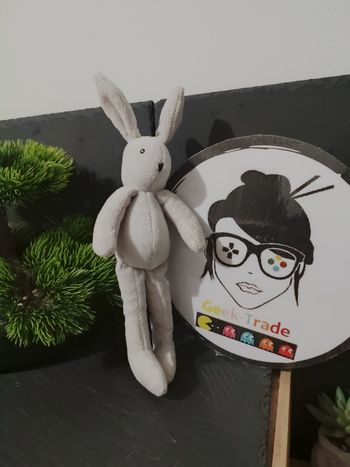 doudou petite peluche sylvain lapin moulin roty gris noir pantin DD003206