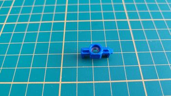 Fixation capot coffre pièce miniature Burago Bburago Bugatti EB110 1991 1/18 1/18e 1/18ème #C58