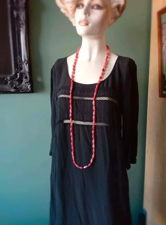 Robe noire 36 - photo numéro 2