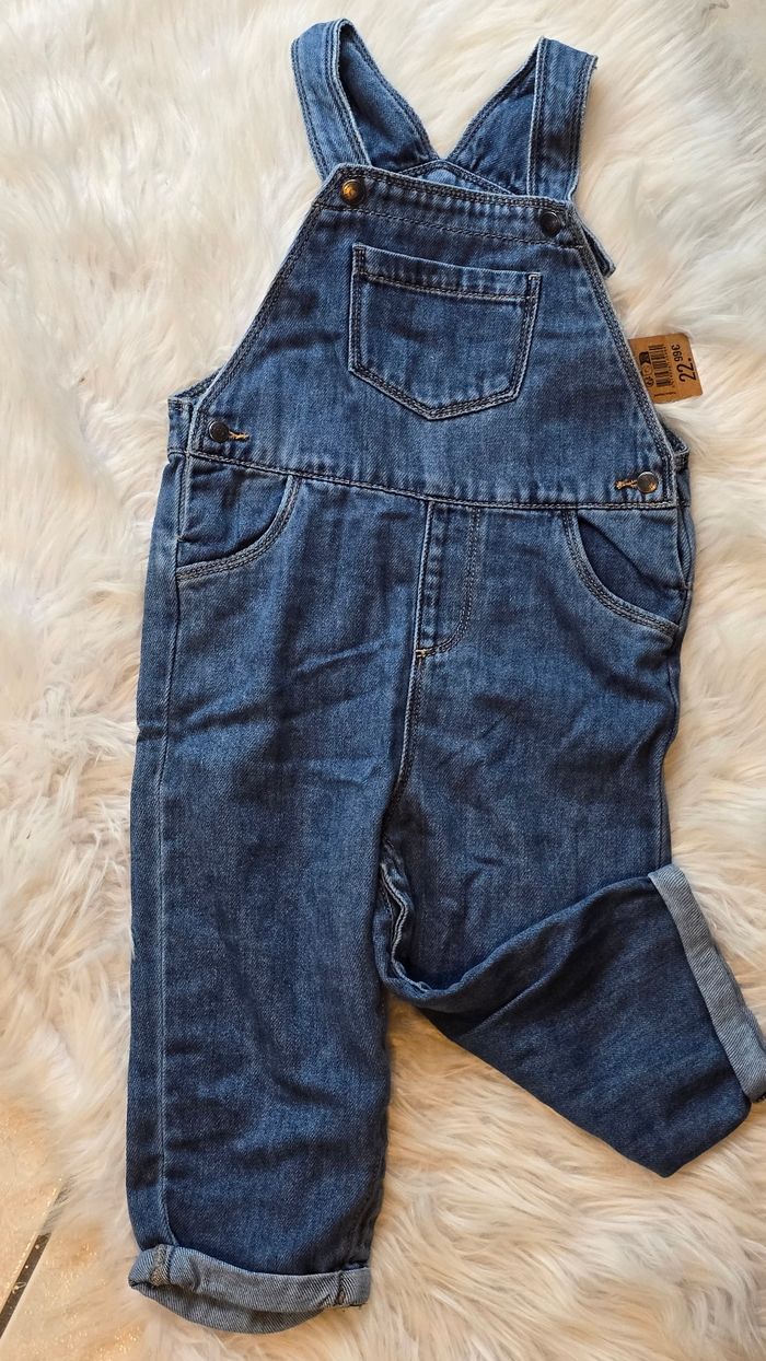 (Neuve non portée) 🏷🥰🤩 superbe salopette en jeans 36mois garçon 🤩🥰