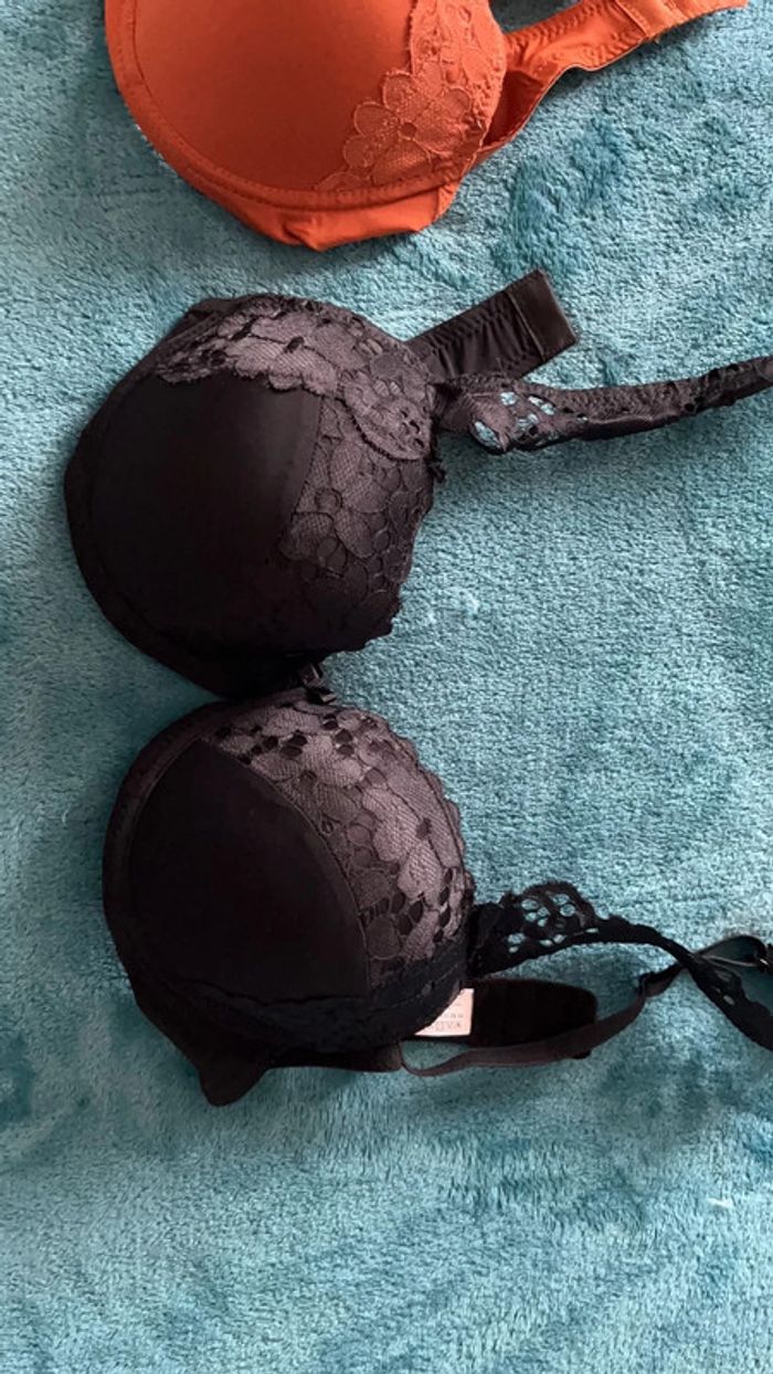 Soutien-gorge - photo numéro 3