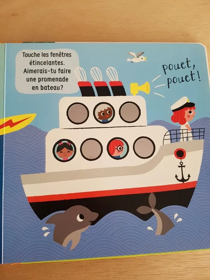 Livre tactile Je découvre les véhicules - photo numéro 4