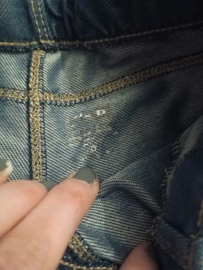 Lot bébé fille sweat Disneyland Minnie + jean Kiabi 36 mois - photo numéro 6