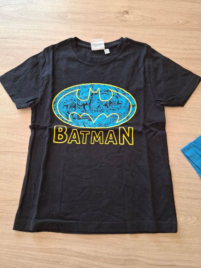 2 Tee-shirts batman 6/7 ans - photo numéro 4