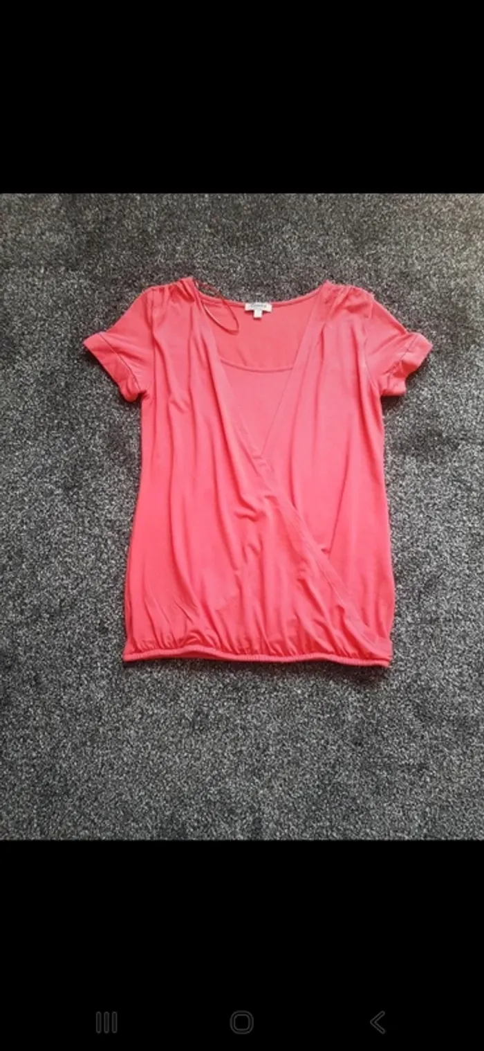 Cachecoeur taille 38 Zambé
Couleur fushia
