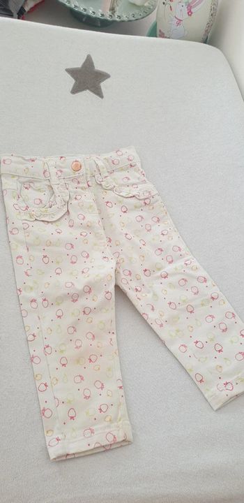 Jean slim bebe fille 12 mois neuf