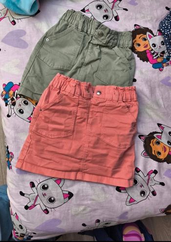 Lot de 2 jupes Kiabi fille 6 ans