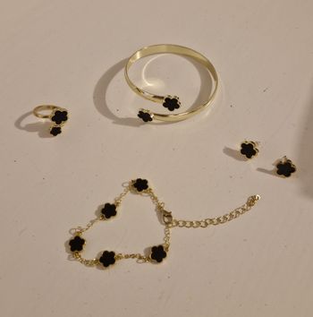 Parure de bijoux fantaisie