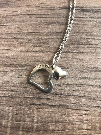 Collier pendentif duo de coeurs