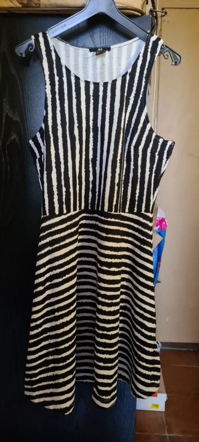 Robe rayée neuve H&M neuve t 38