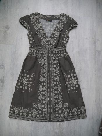 Robe Pimkie grise et crème XS