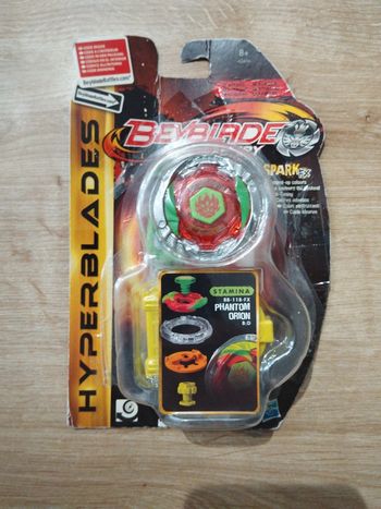 Beyblade metal fury hyperblades phantom orion 2012 hasbro