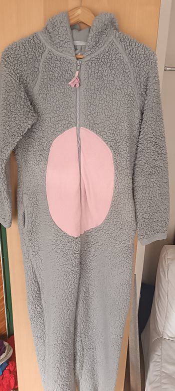 Onesie, pyjama une pièce avec tête de souris * love to lounge