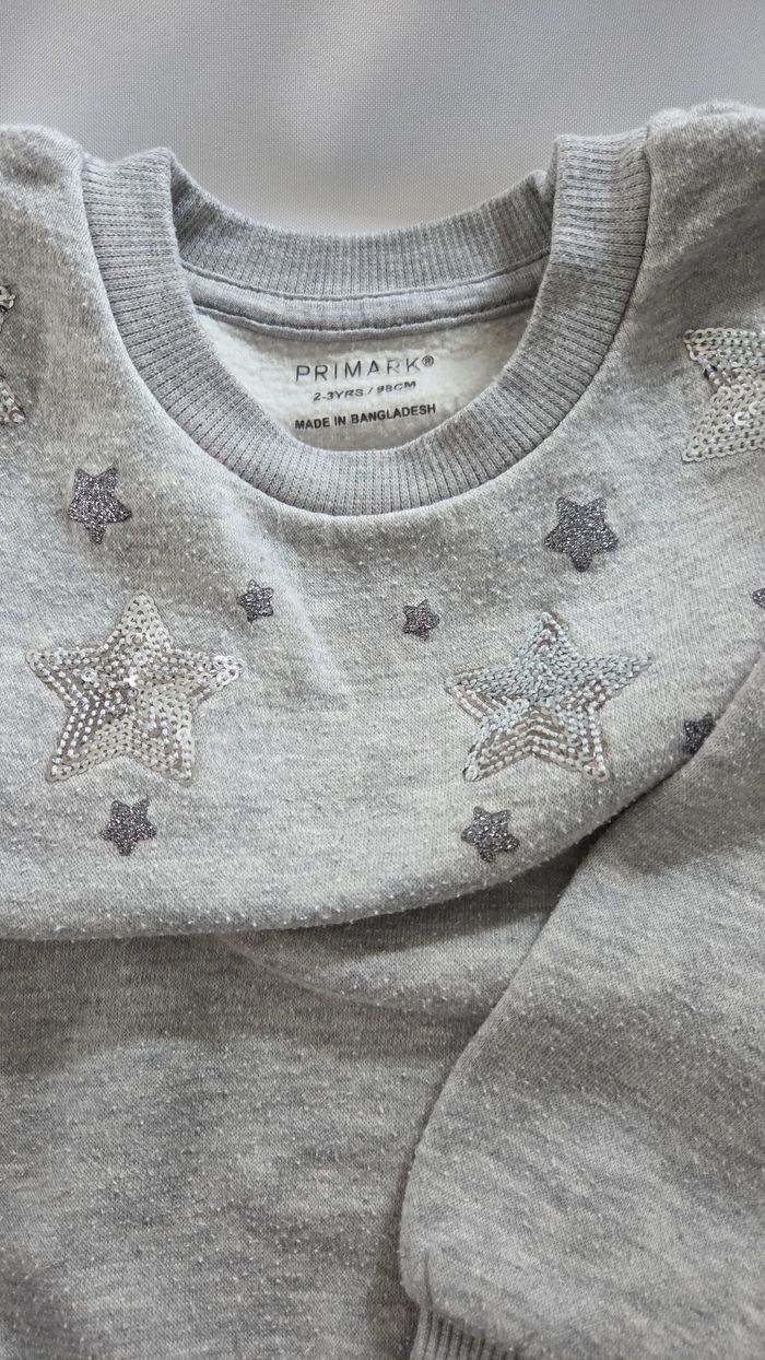 Lot de pulls fille 3 ans - photo numéro 4
