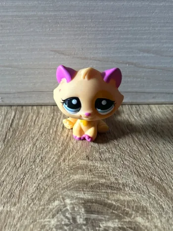Figurine Littlest Pet Shop / chat orange / ref 38561 / tres bon état / Hasbro 2006