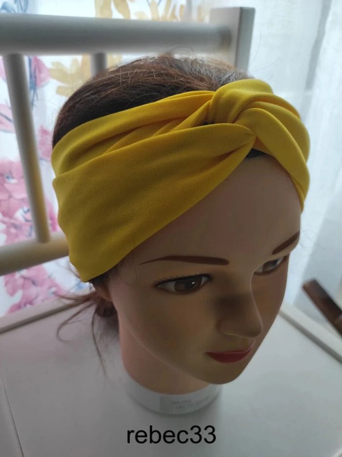 Bandeau jaune - photo numéro 2
