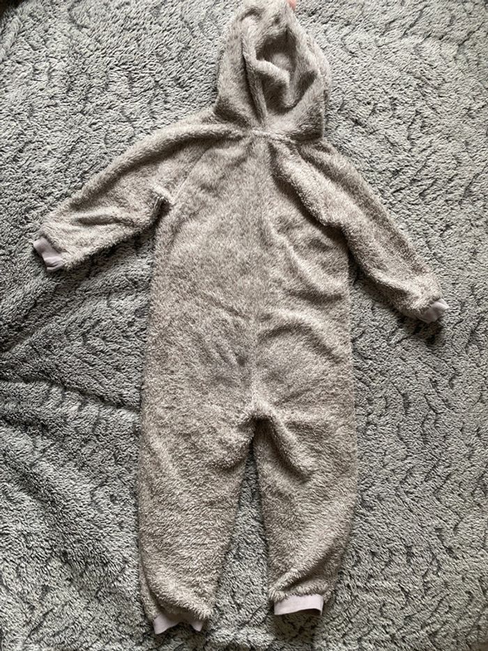 Combinaison Disney Mickey - 4 / 5 ans - photo numéro 6