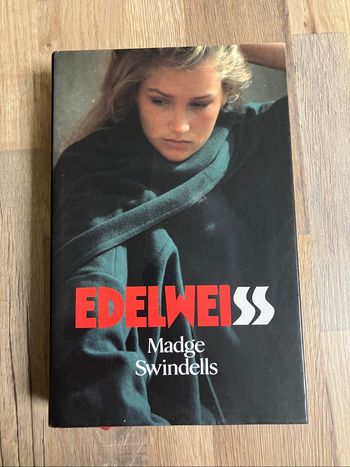 Livre relié-Madge Swindells-Edelweiss