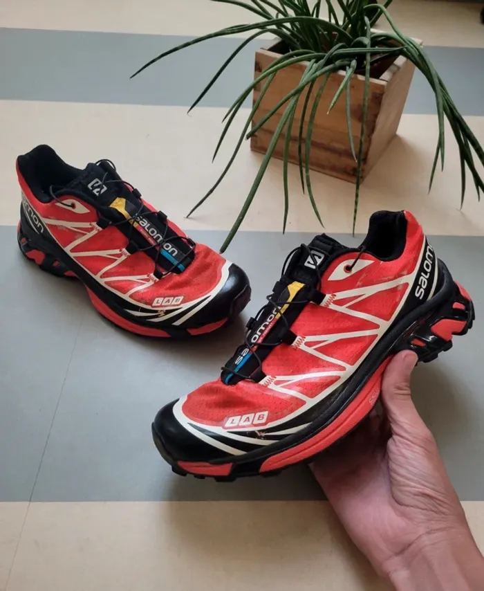 Paire de salomon xt6 vintage rouge blanche noire 38 2/3