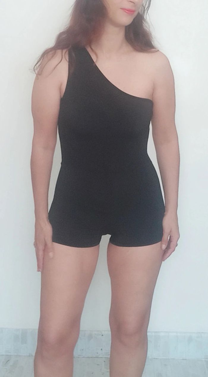 Combishort noir asymétrique dos ouvert TU - photo numéro 2