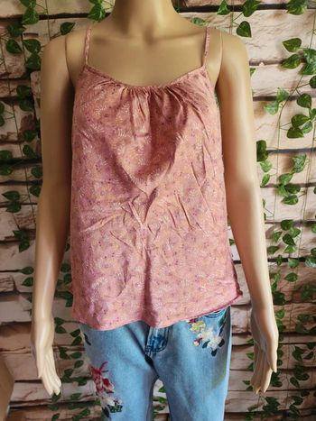 🌸Debardeur Satinée rose Taille 44🌸