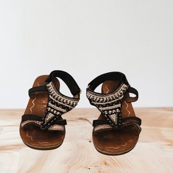 Nu pieds marque Nini & girls