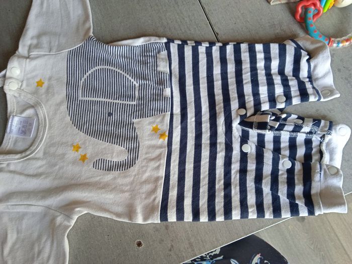 Vent lot ou unité vêtements bébé garçon naissance 1moi s et 3mois - photo numéro 2