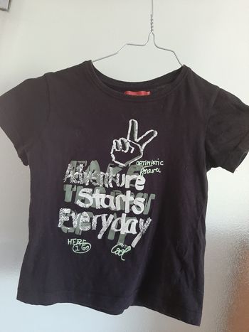 Lot de 2 tee-shirt garçon 👦 taille 6ans