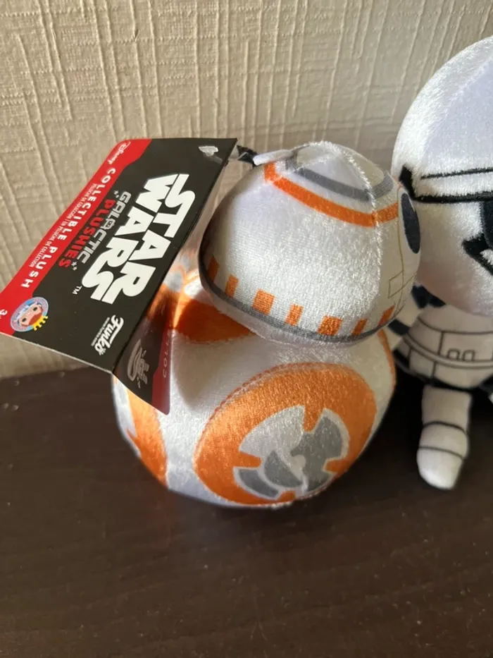 Lot de 2 peluches Star Wars Funko Galactic Plushies – BB-8 & Stormtrooper - photo numéro 3