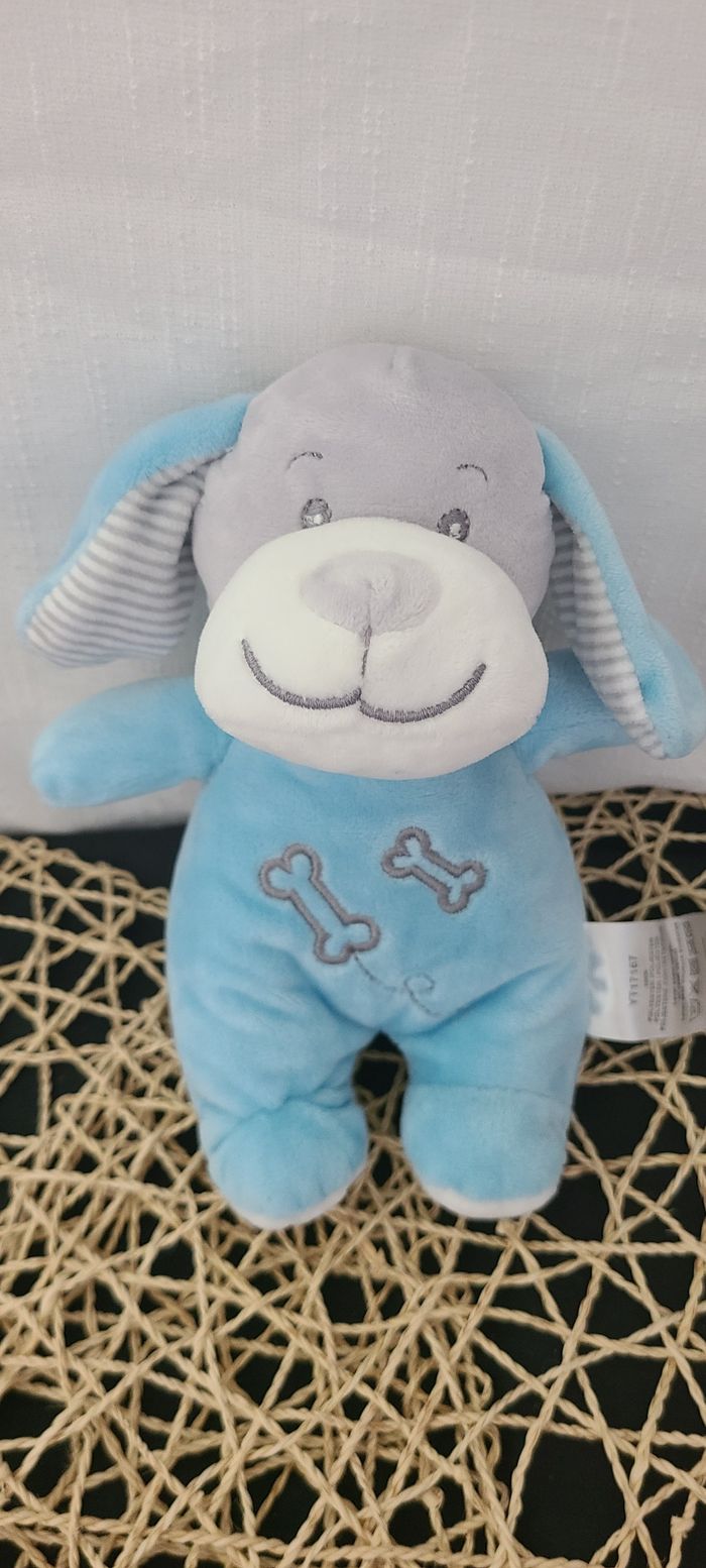 Doudou chien bleu blanc gris os TOM & KIDDY TOMKIDS