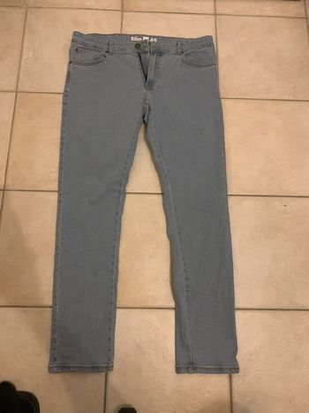 Jean bleu slim taille 48