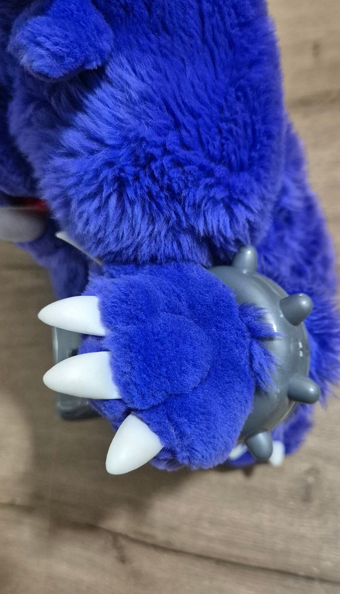 Peluche My Pet Monster avec menottes - photo numéro 7