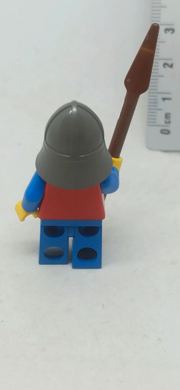 Chevalier lego avec lance - photo numéro 3