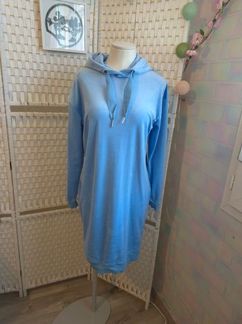 Robe sweat à capuche bleu ciel velours Esmara femme TM / 38 /40