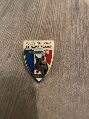 Pin’s Police National Brigade canine