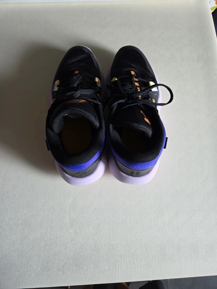 Chaussures de basket - photo numéro 3