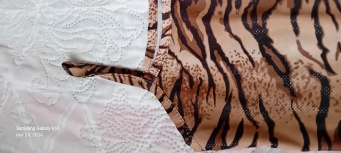 Haut fines bretelles motif zébré marron femme S - photo numéro 8