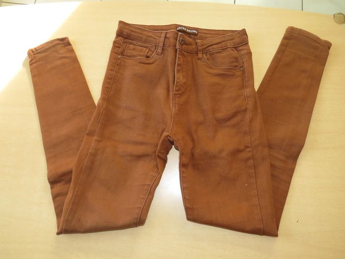 jean marron taille 36
