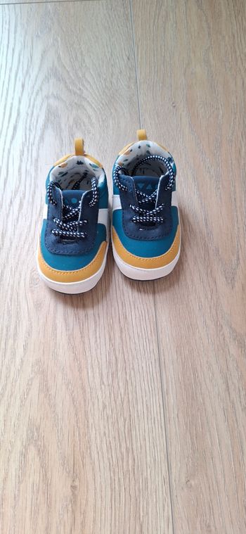 Chaussures bébé 6-12 mois