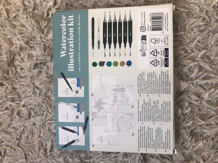 Kit d'illustration aquarelle Neuf - photo numéro 2