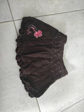 Jupe en velours orchestra 5 ans en excellent état