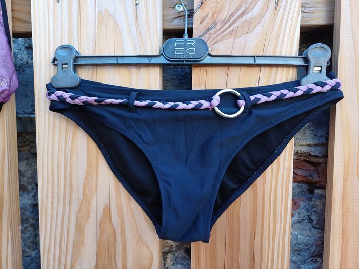 Jolie bikini violet et noir Rae - photo numéro 7