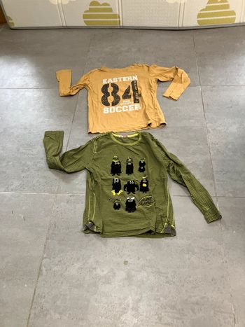 Lot 2 t shirts manches longues 8 ans