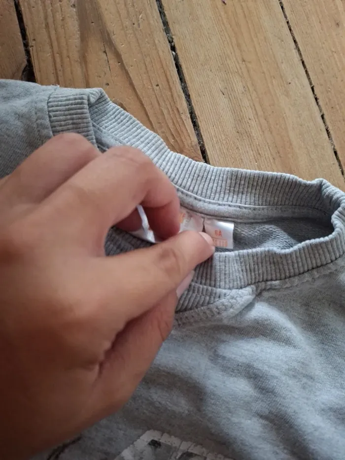 Pull taille 6 ans - photo numéro 5
